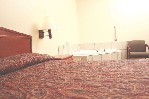 Commodore Perry Inn & Suites Port Clinton Cameră foto